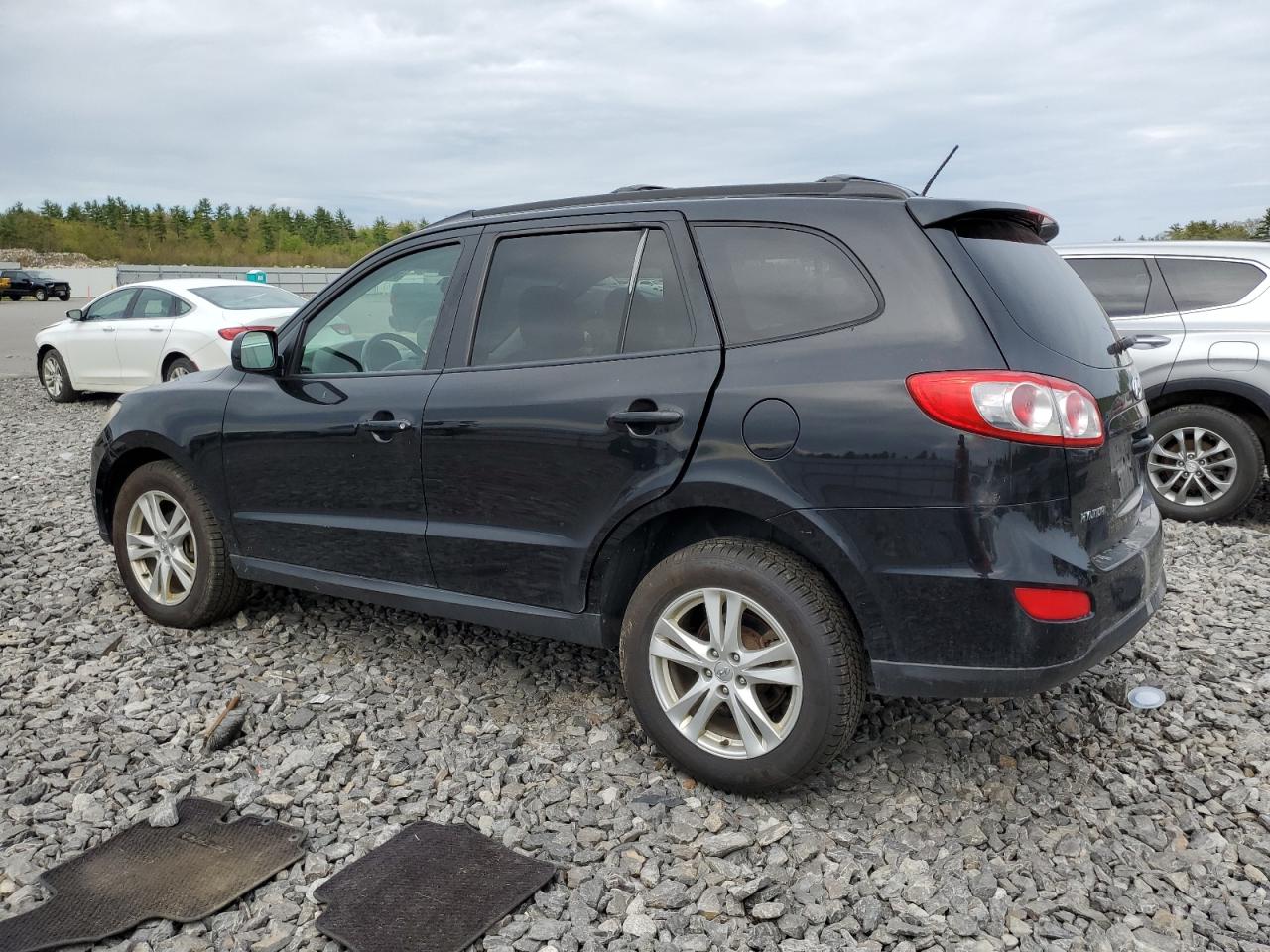 5XYZHDAG8BG053643 2011 Hyundai Santa Fe Se