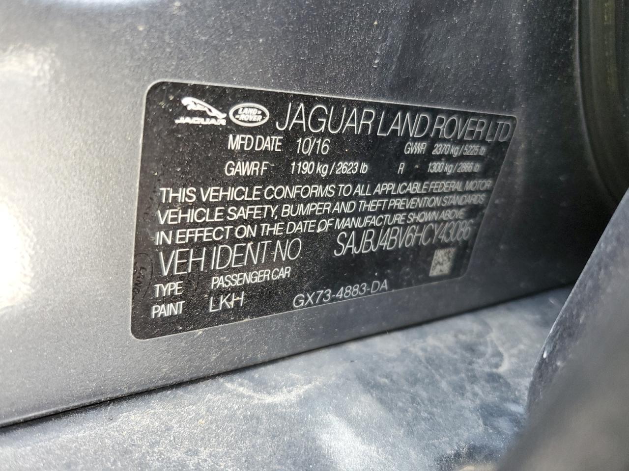 SAJBJ4BV6HCY43086 2017 Jaguar Xf Premium