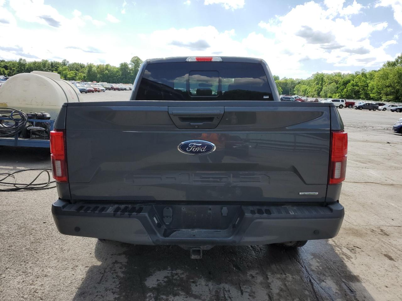 1FTEW1EG6JFB47017 2018 Ford F150 Supercrew