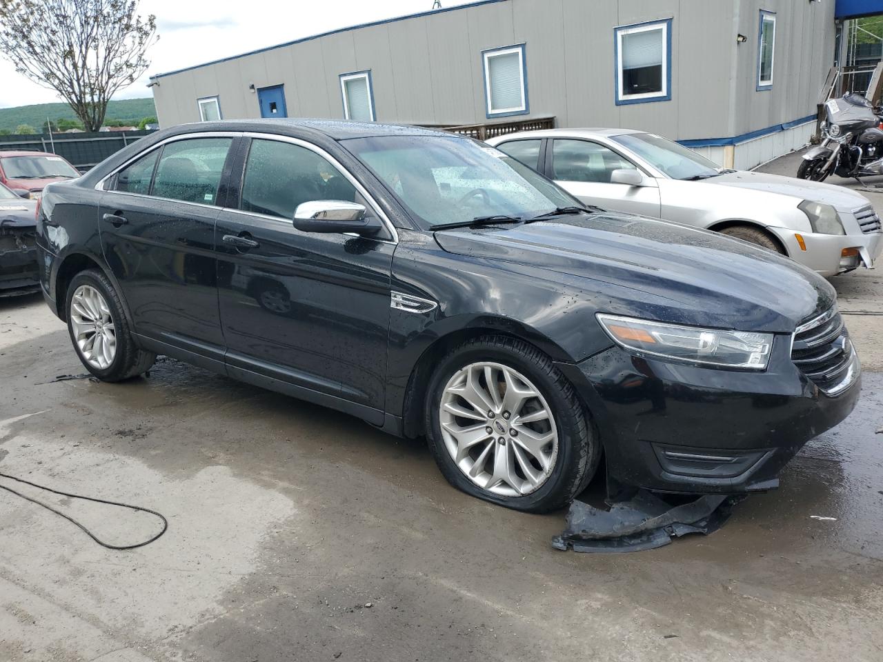 2017 Ford Taurus Limited vin: 1FAHP2F81HG115271