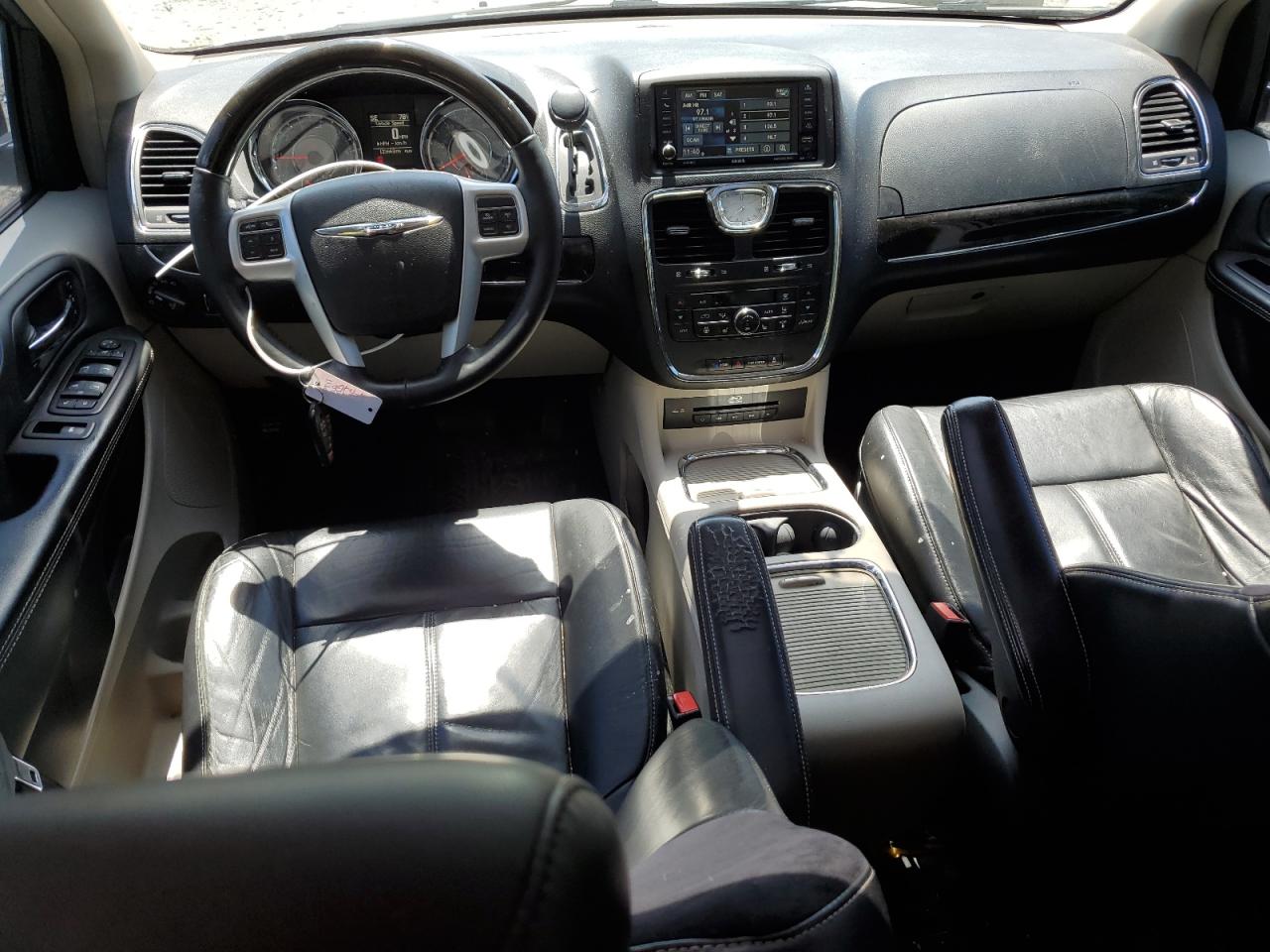 2C4RC1GG3ER286091 2014 Chrysler Town & Country Limited