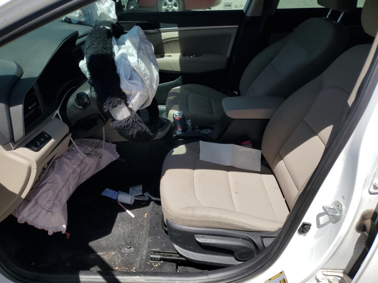 2020 Hyundai Elantra Sel vin: 5NPD84LF8LH545145