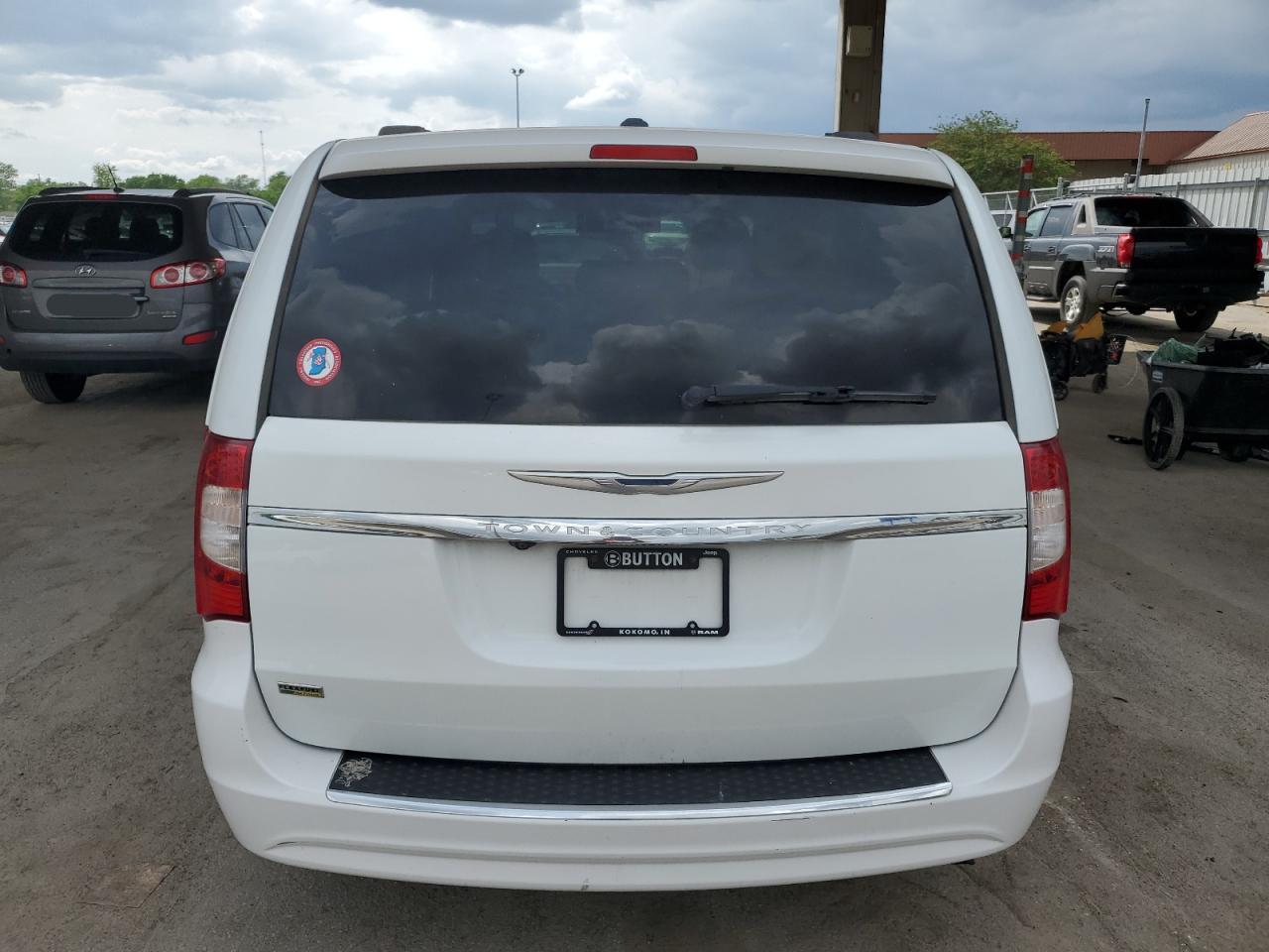 2C4RC1BG0ER438402 2014 Chrysler Town & Country Touring