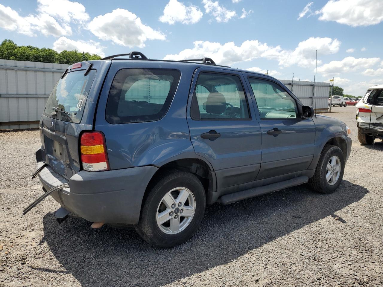 1FMYU02Z65KA82102 2005 Ford Escape Xls