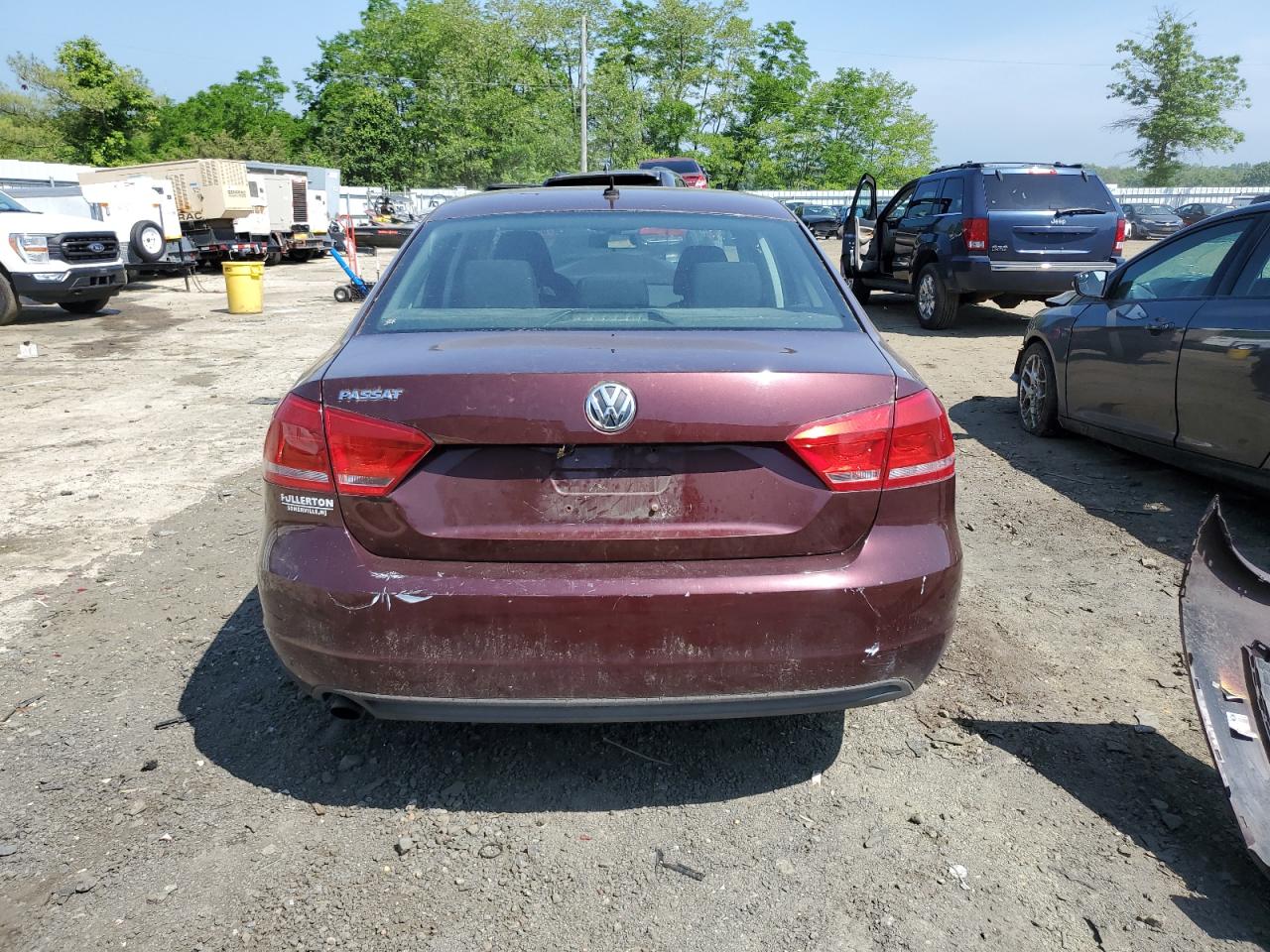 1VWAH7A30CC023552 2012 Volkswagen Passat S