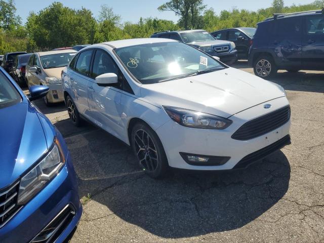 2018 Ford Focus Se VIN: 1FADP3FEXJL266892 Lot: 51359504