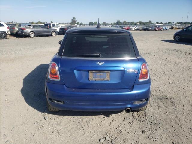 2008 Mini Cooper VIN: WMWMF33538TU67672 Lot: 56943784