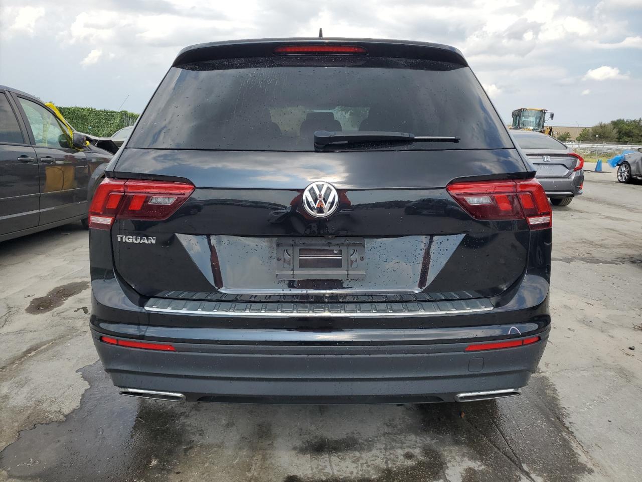 3VV1B7AX9LM169990 2020 Volkswagen Tiguan S