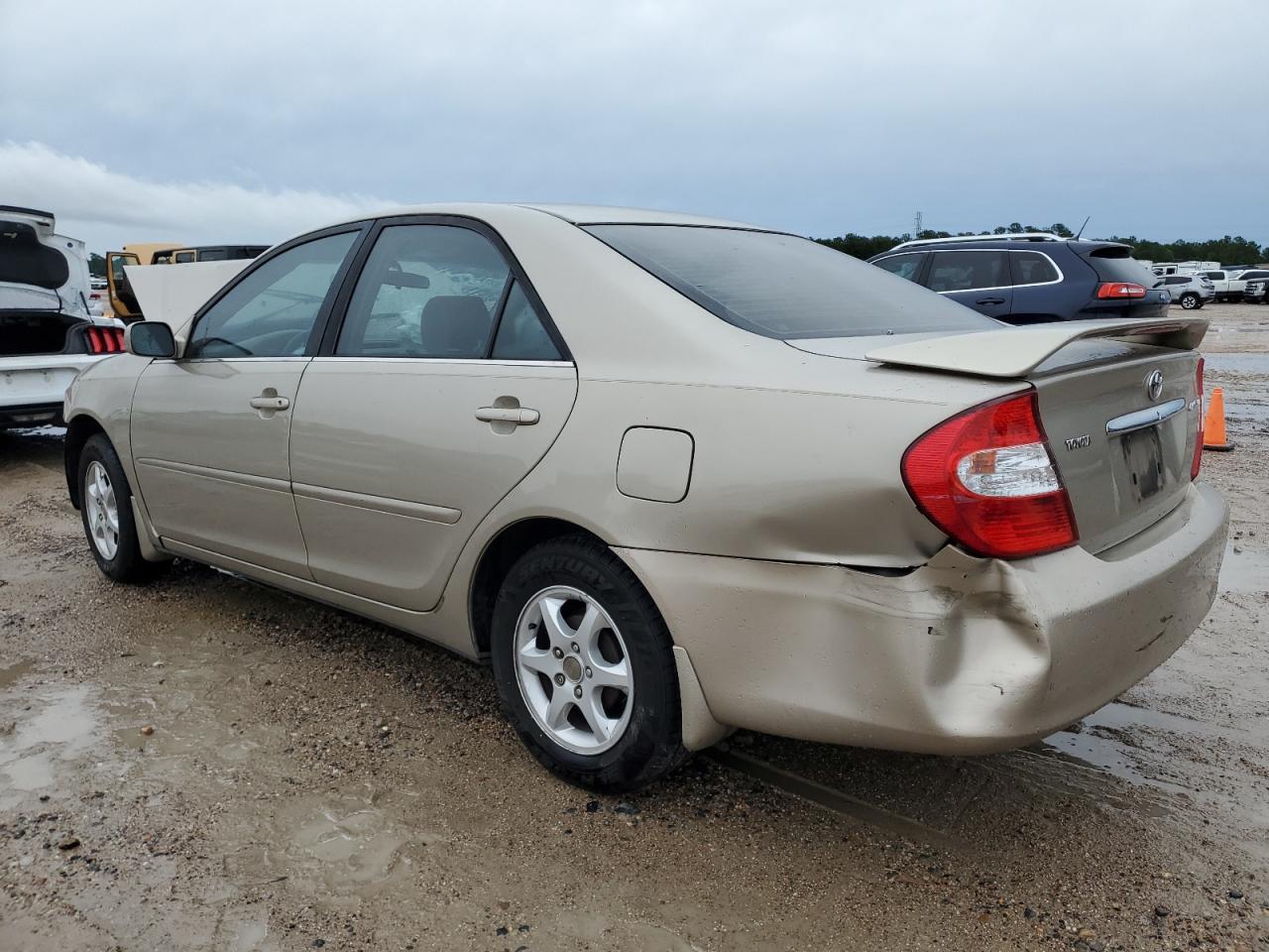 4T1BE32K73U215703 2003 Toyota Camry Le