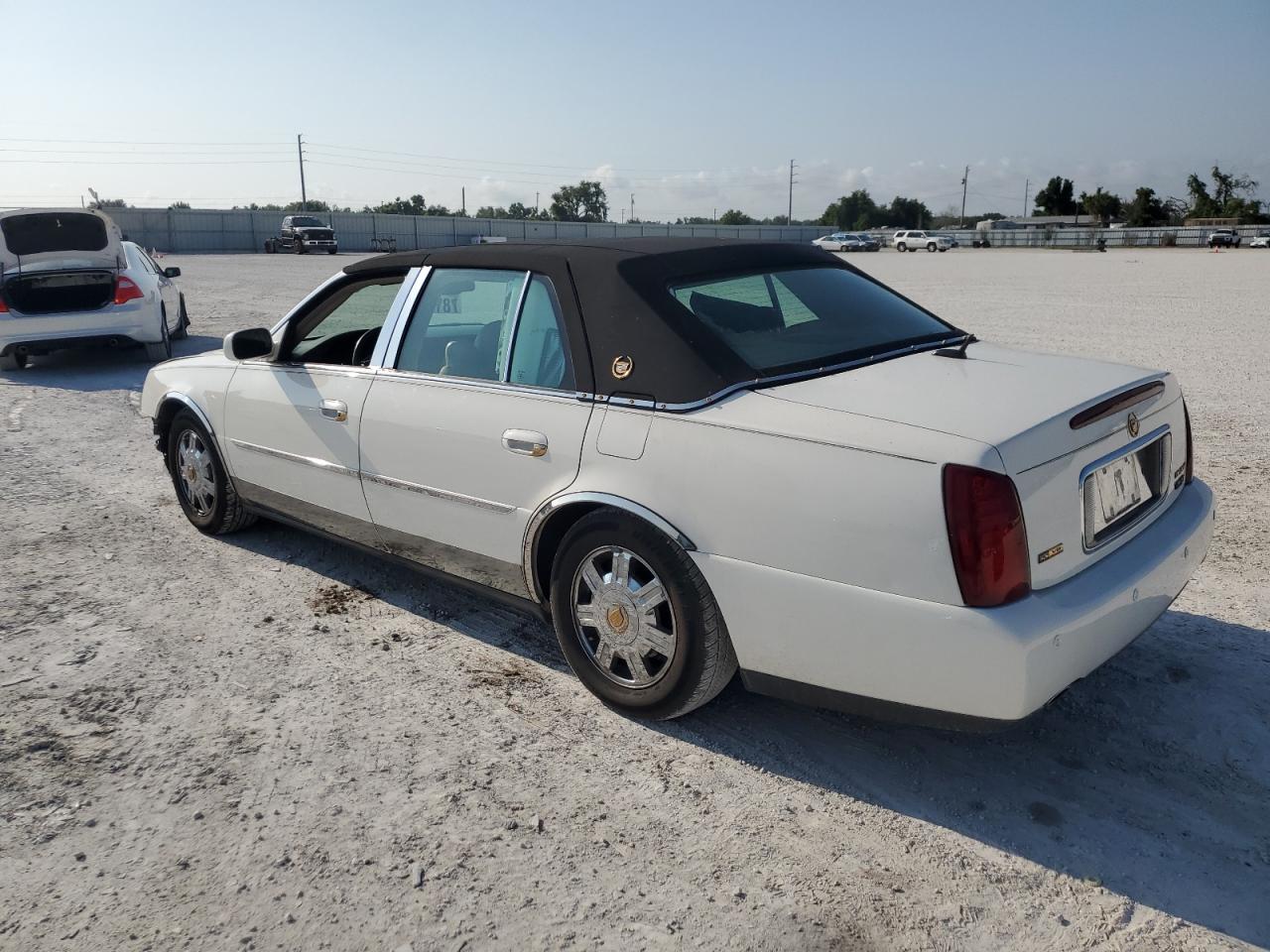 1G6KD54Y75U176198 2005 Cadillac Deville