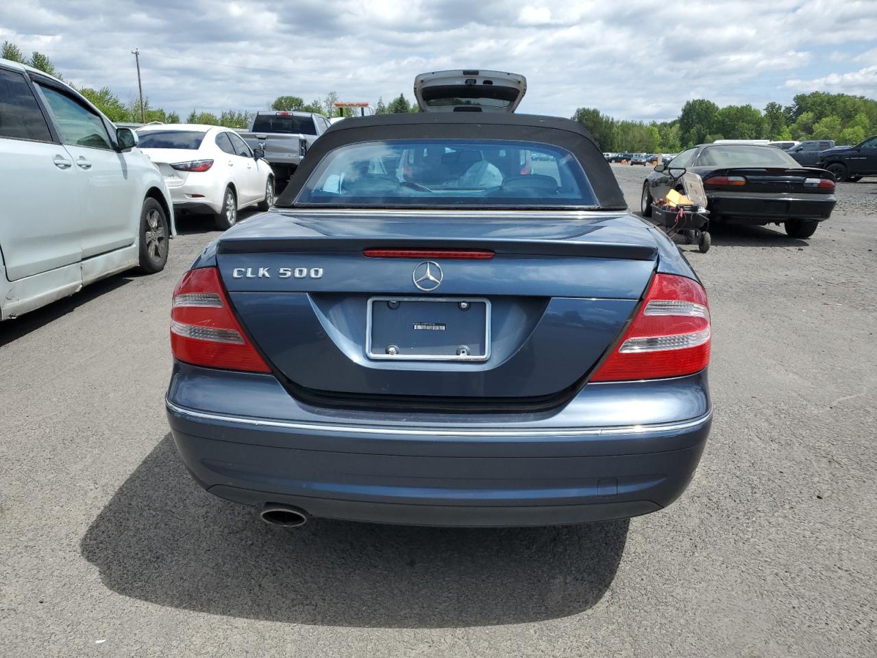 WDBTK75GX5T038264 2005 Mercedes-Benz Clk 500