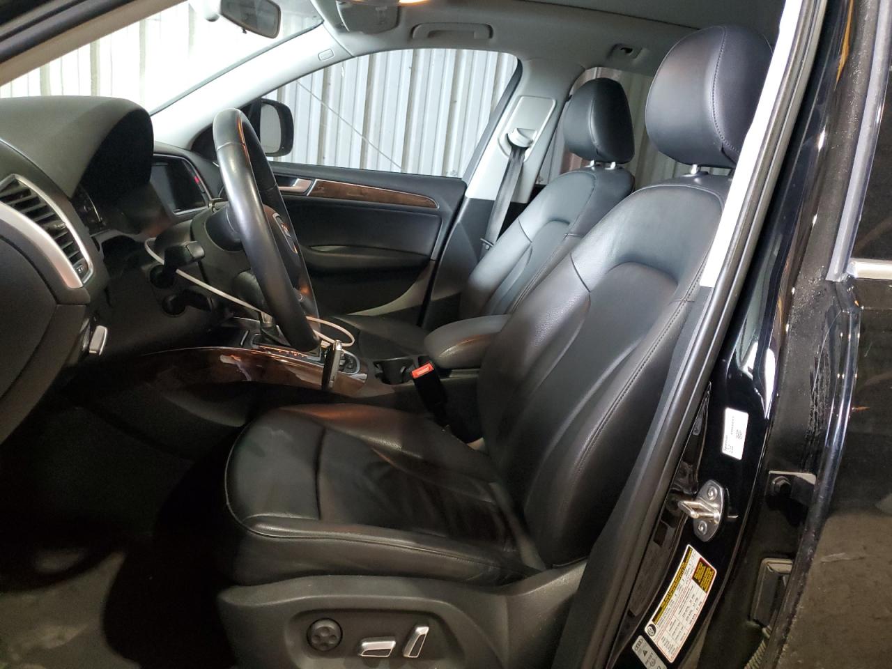 WA1C2AFP1GA041205 2016 Audi Q5 Premium