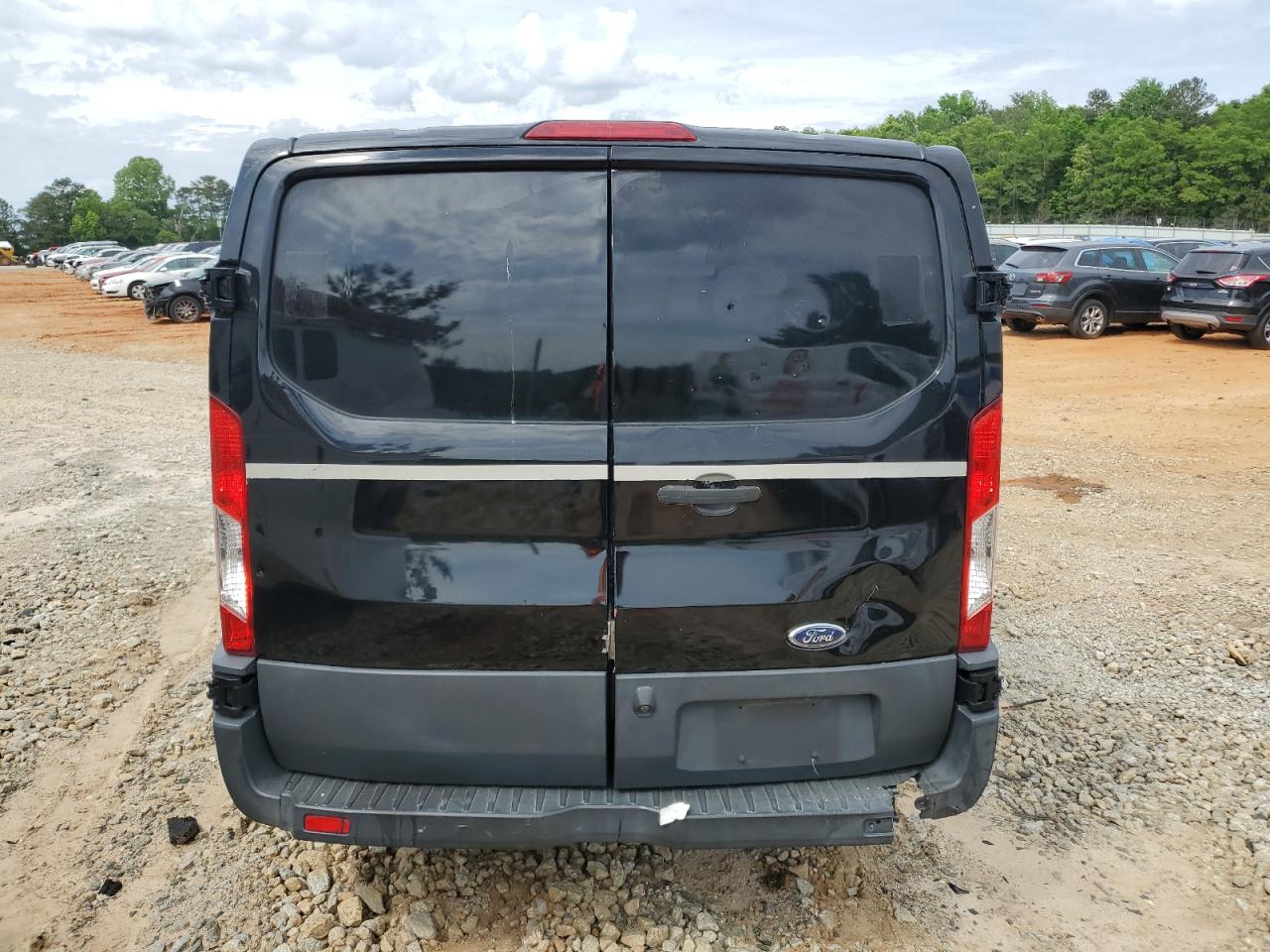 1FTYE1YM5GKB52467 2016 Ford Transit T-150