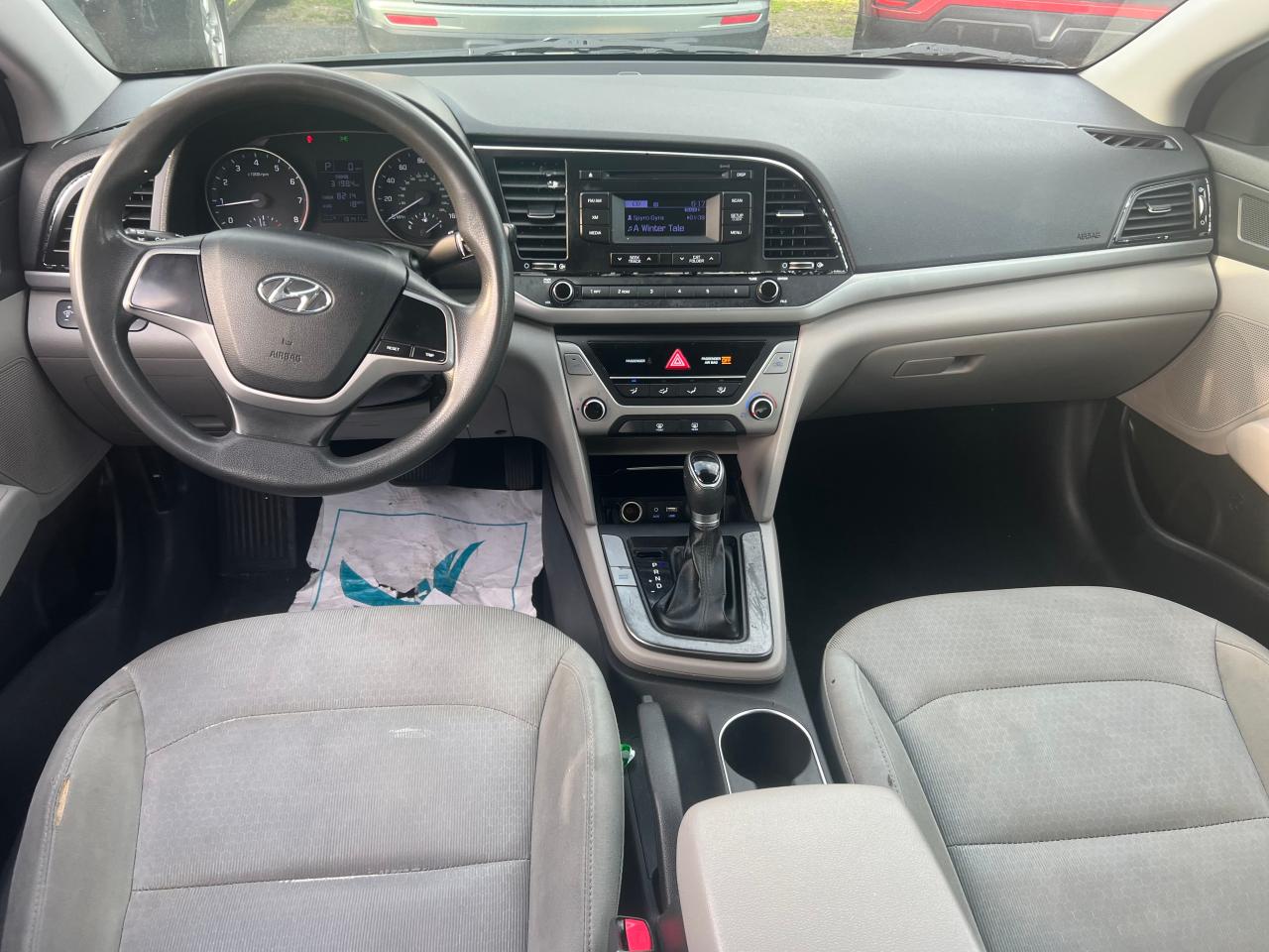 5NPD74LF2HH071610 2017 Hyundai Elantra Se