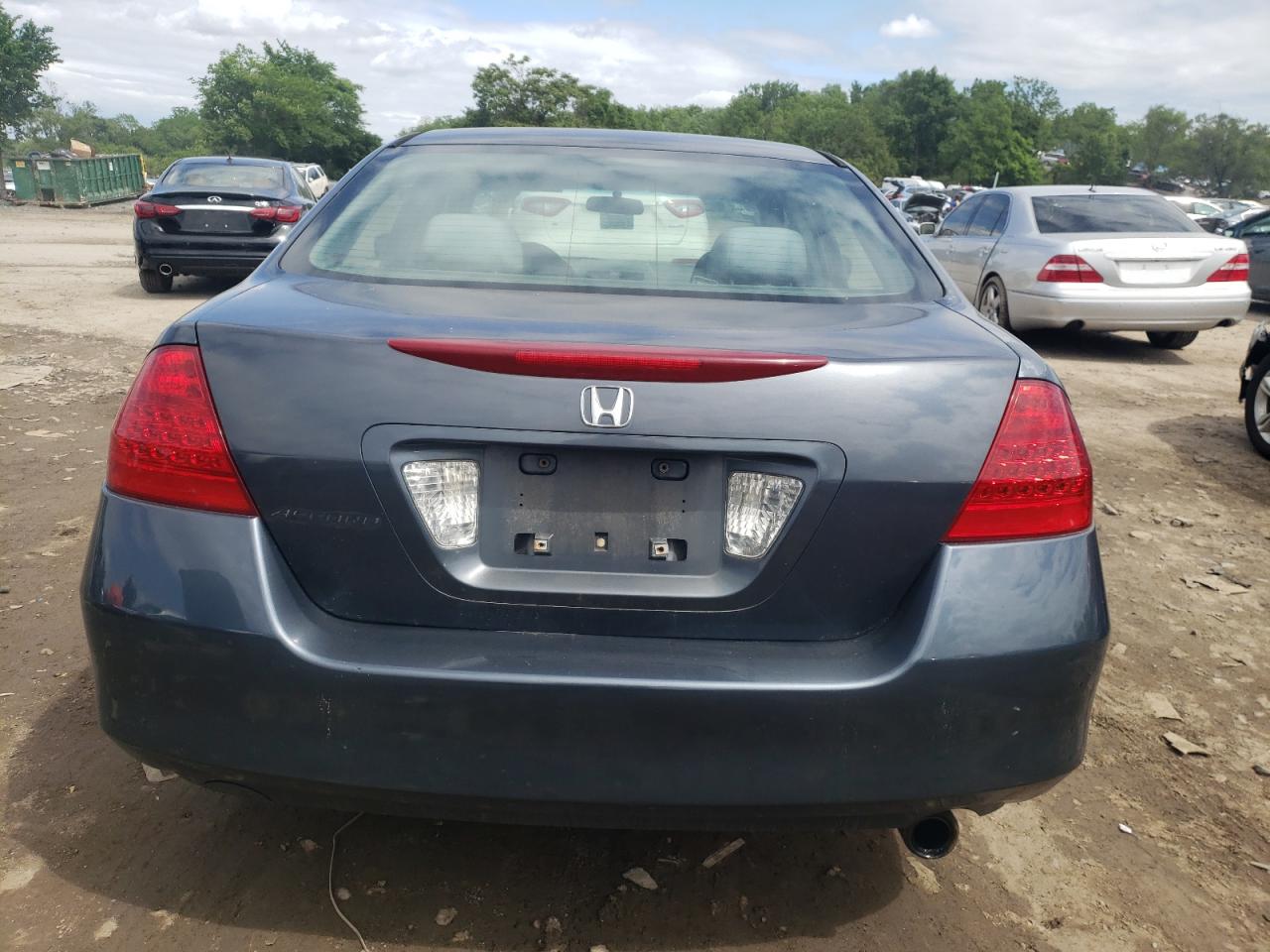 1HGCM56406A111337 2006 Honda Accord Lx