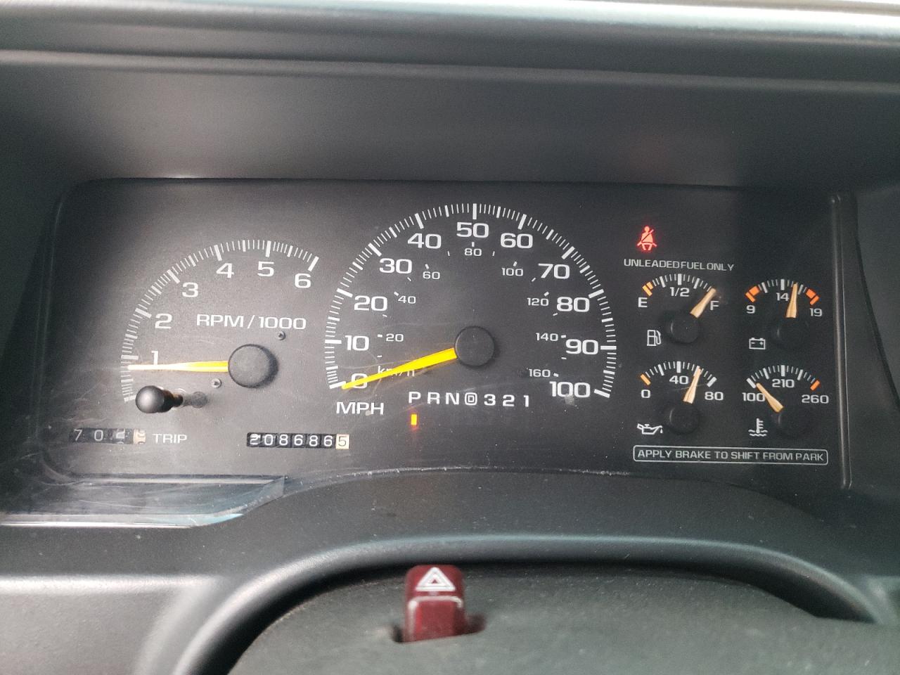 1GKEK13R0XJ762088 1999 GMC Yukon