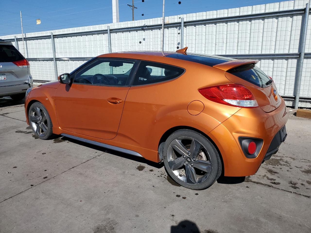 KMHTC6AE7FU218550 2015 Hyundai Veloster Turbo