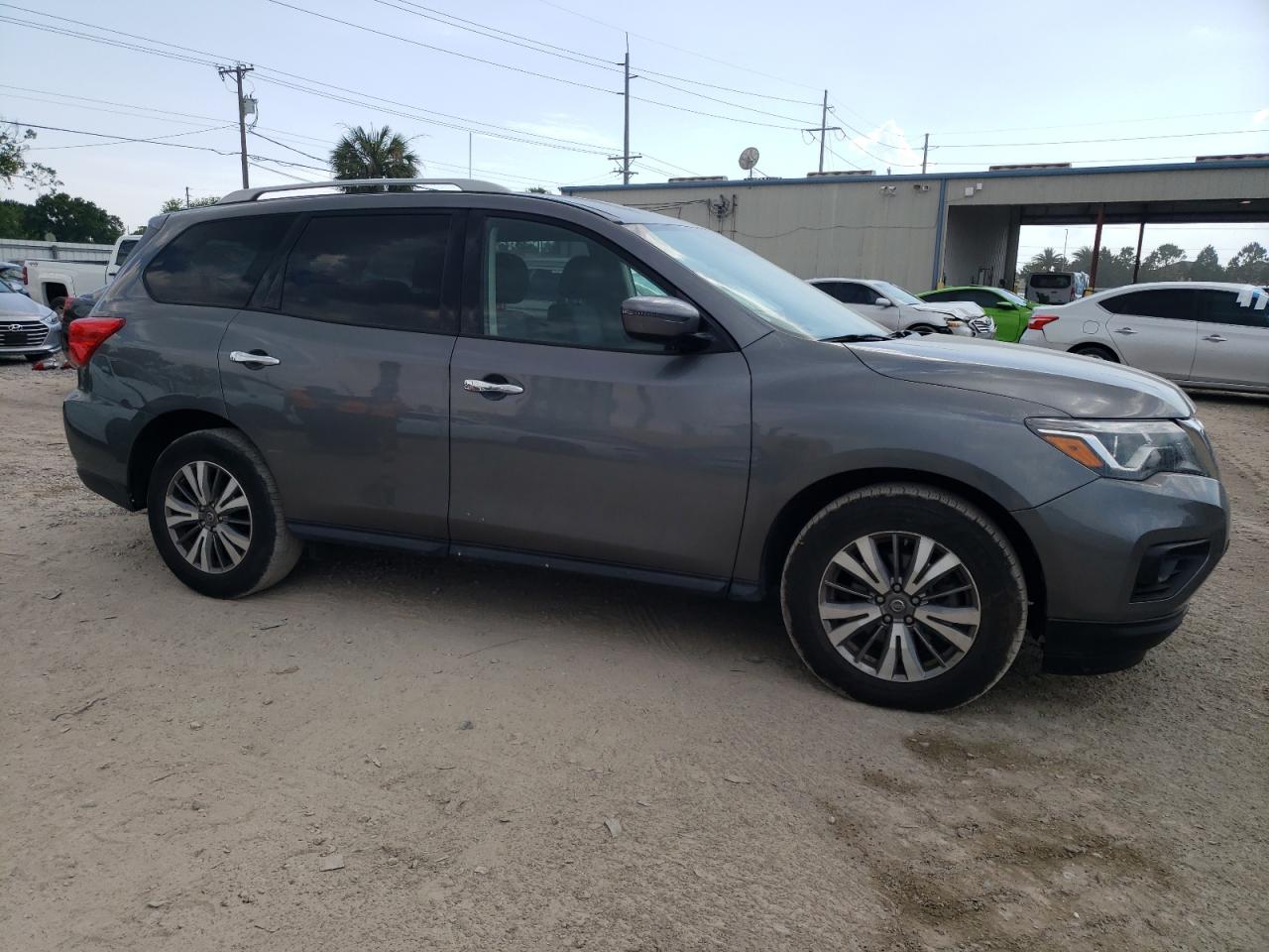 5N1DR2MN3JC636447 2018 Nissan Pathfinder S