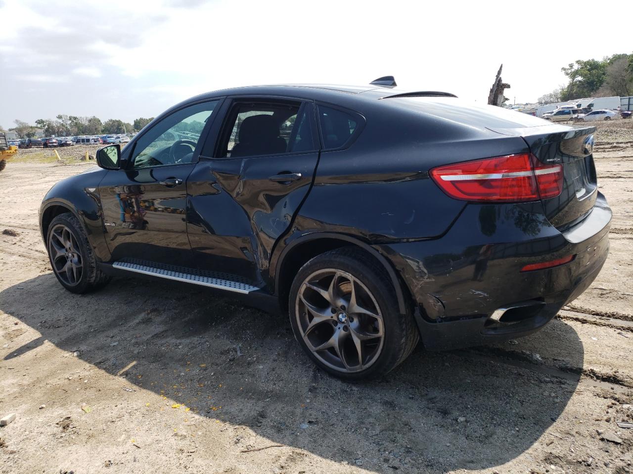 5UXFG8C5XDL591517 2013 BMW X6 xDrive50I