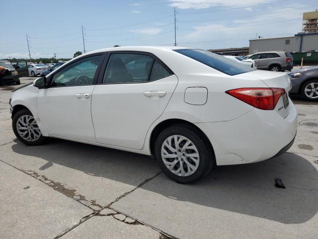 2018 Toyota Corolla L VIN: 5YFBURHE1JP805627 Lot: 56429214