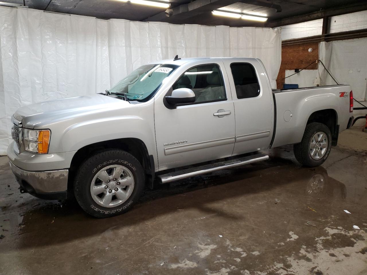 1GTR2WE33BZ314702 2011 GMC Sierra K1500 Slt