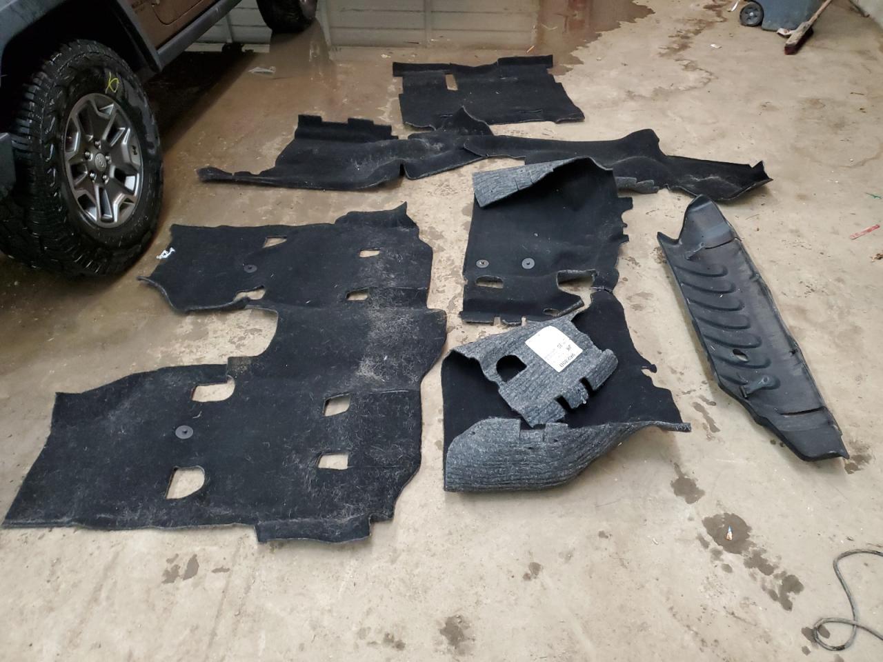 1C4HJWFG2FL624610 2015 Jeep Wrangler Unlimited Rubicon