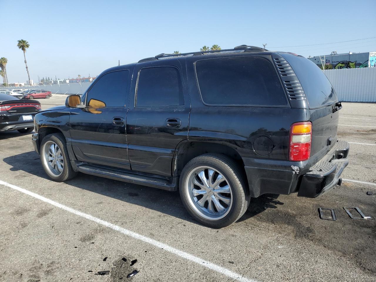 1GKEK63U83J285616 2003 GMC Yukon Denali