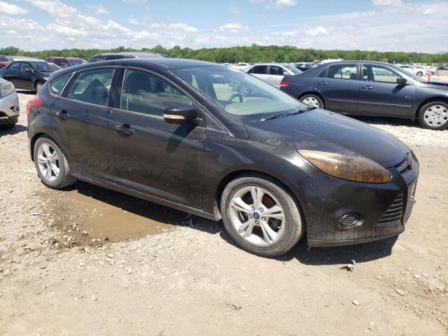 Hatchbacks FORD FOCUS 2014 Czarny