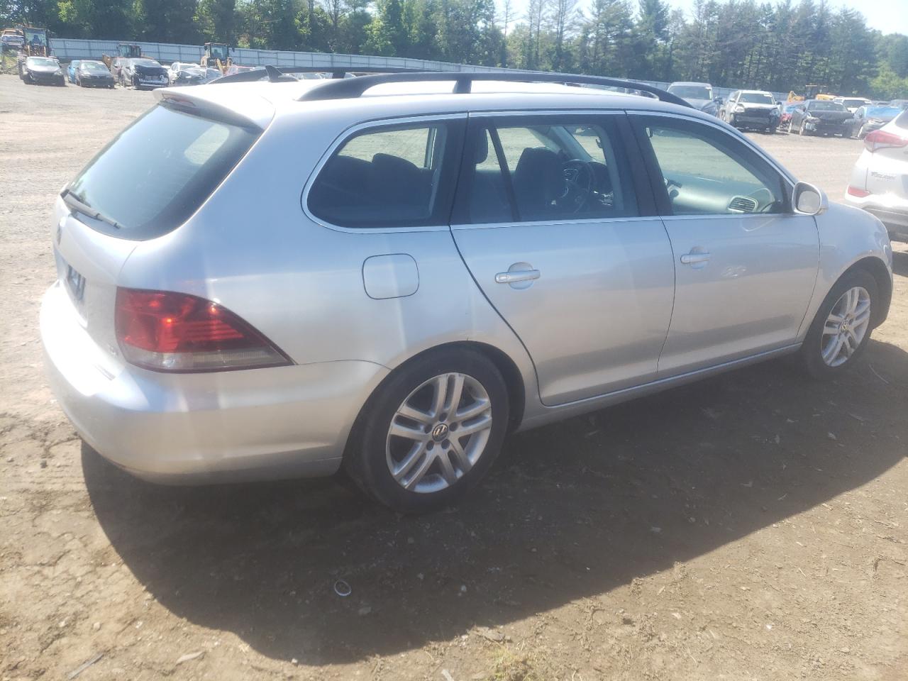 3VWPL7AJ1EM617477 2014 Volkswagen Jetta Tdi