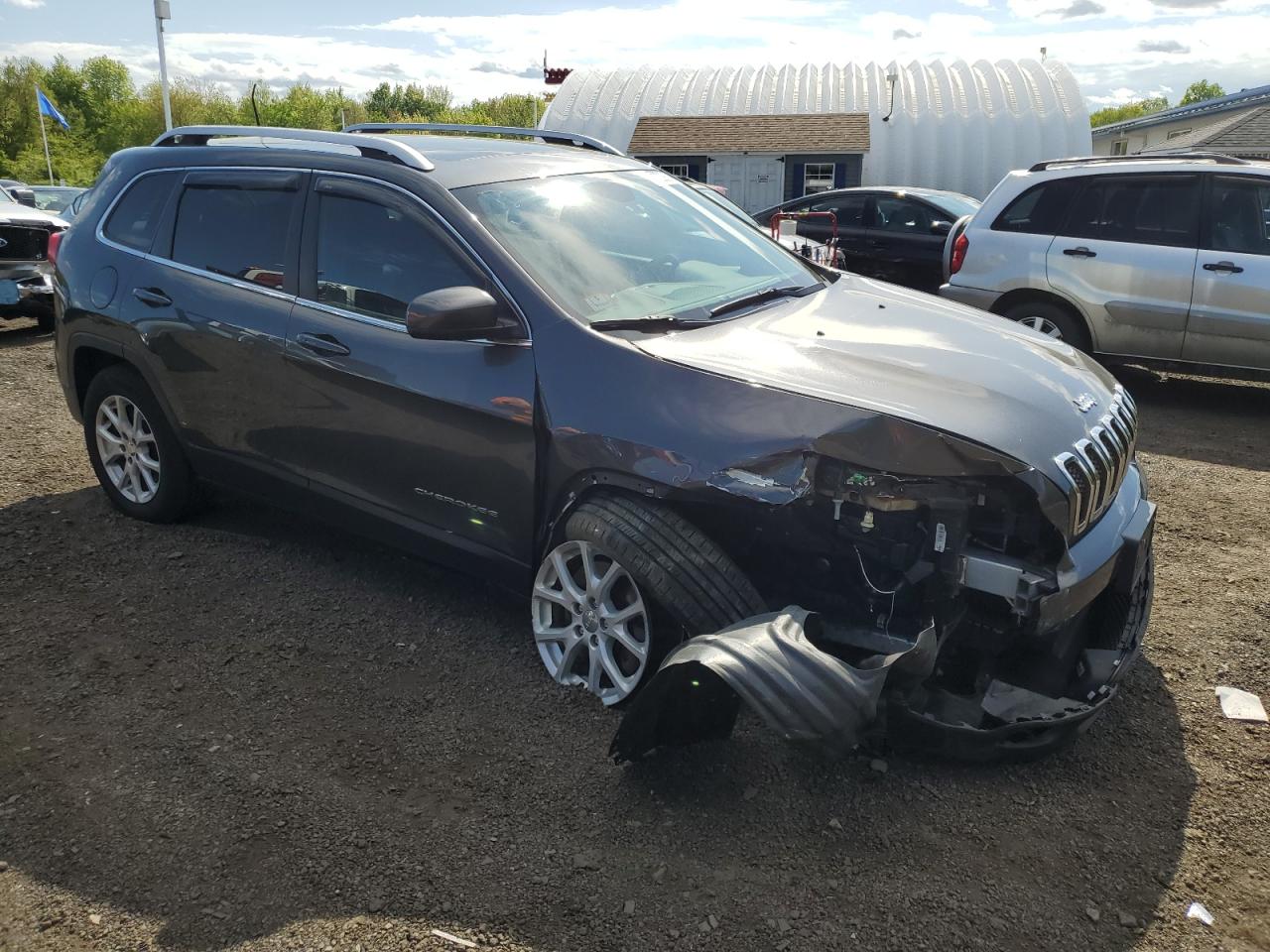 1C4PJMCS0HW514925 2017 Jeep Cherokee Latitude