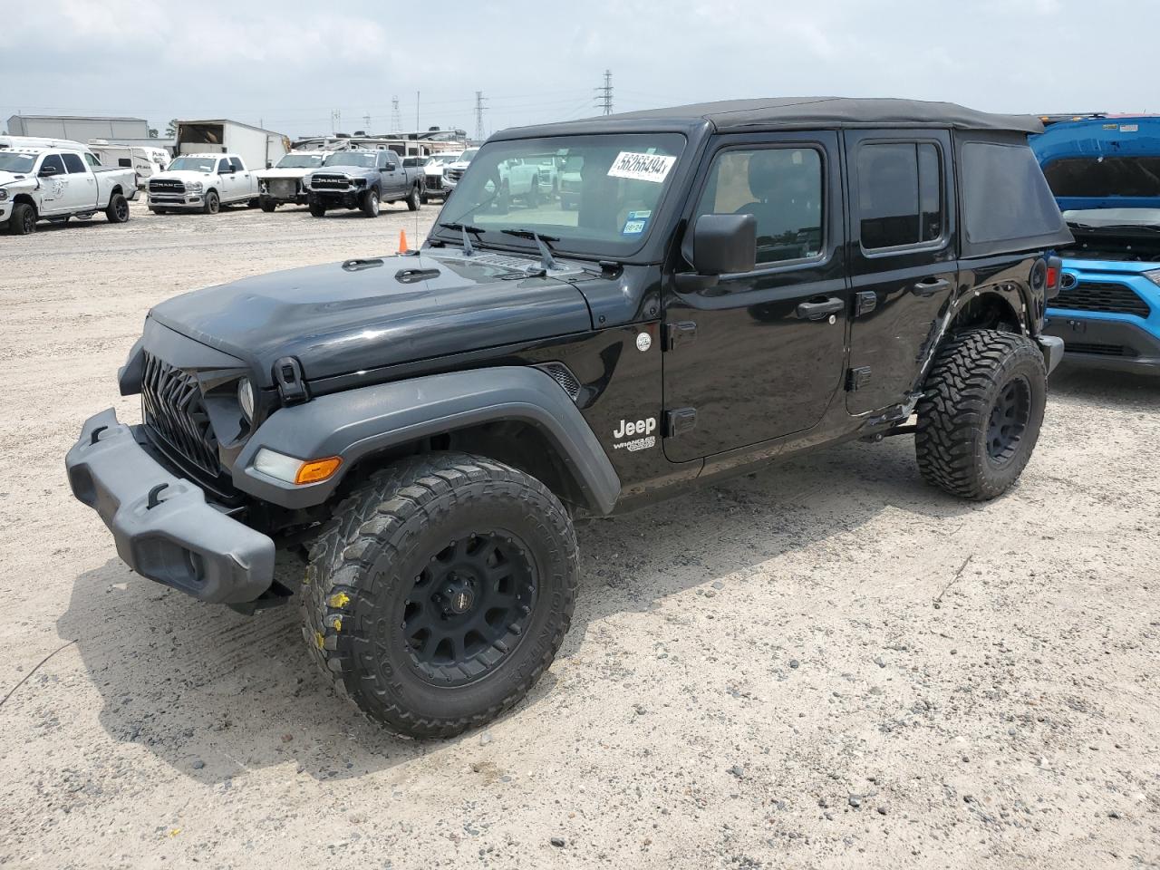 1C4HJXDG9JW155032 2018 Jeep Wrangler Unlimited Sport