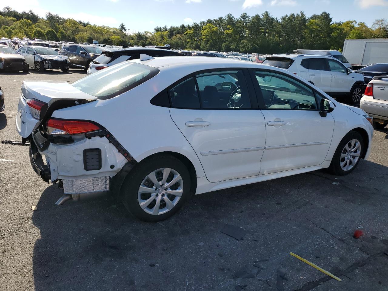 2021 Toyota Corolla Le vin: 5YFEPMAE9MP239576