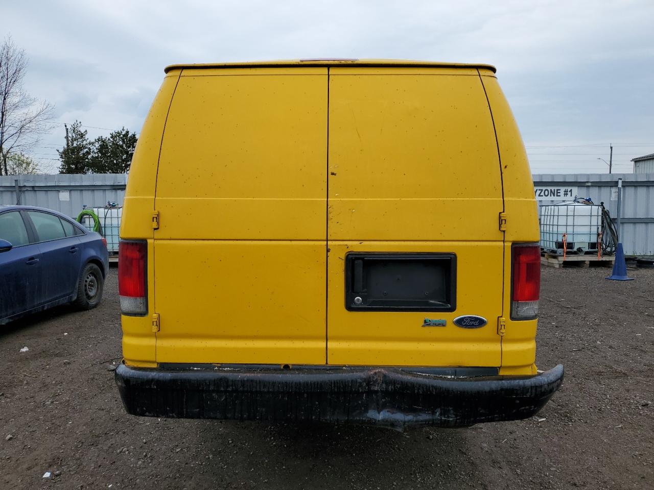 1FTNS2EW5BDA43334 2011 Ford Econoline E250 Van