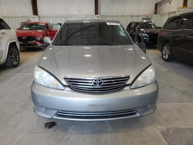 2005 Toyota Camry Le VIN: 4T1BE30KX5U556082 Lot: 55151464