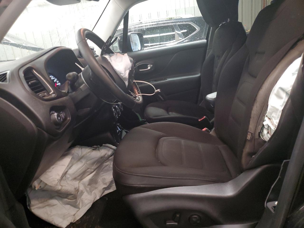 ZACCJABB2HPE68252 2017 Jeep Renegade Latitude