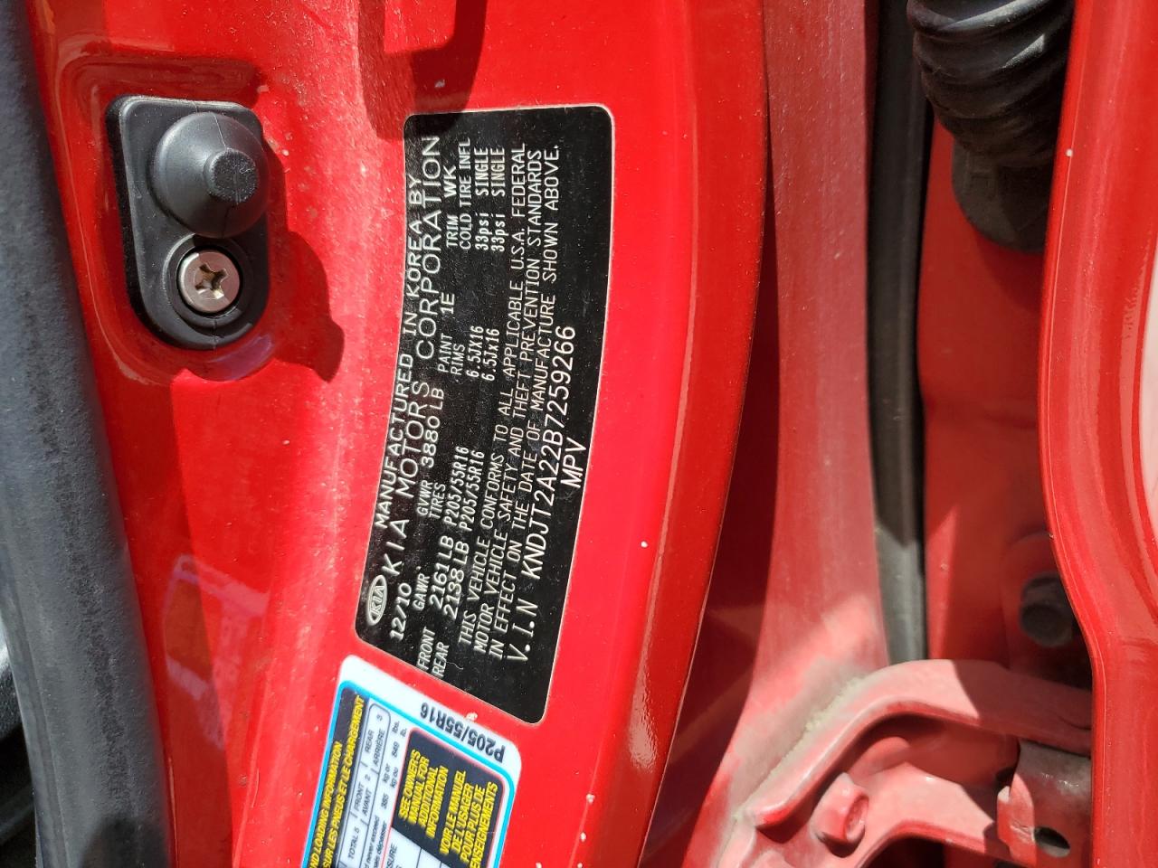 KNDJT2A22B7259266 2011 Kia Soul +