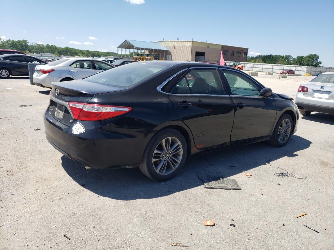 2016 Toyota Camry Le vin: 4T1BF1FK9GU186464