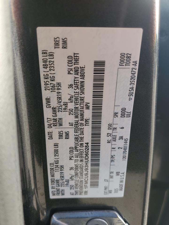 1FMCU9J93HUD60284 2017 Ford Escape Titanium