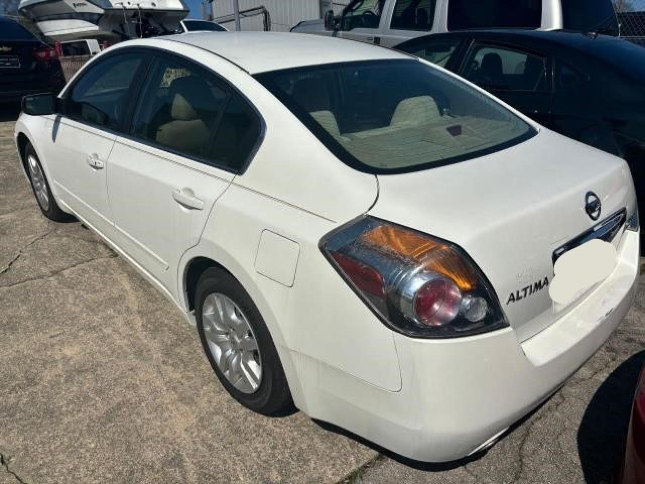 1N4AL2AP2CC226326 2012 Nissan Altima Base