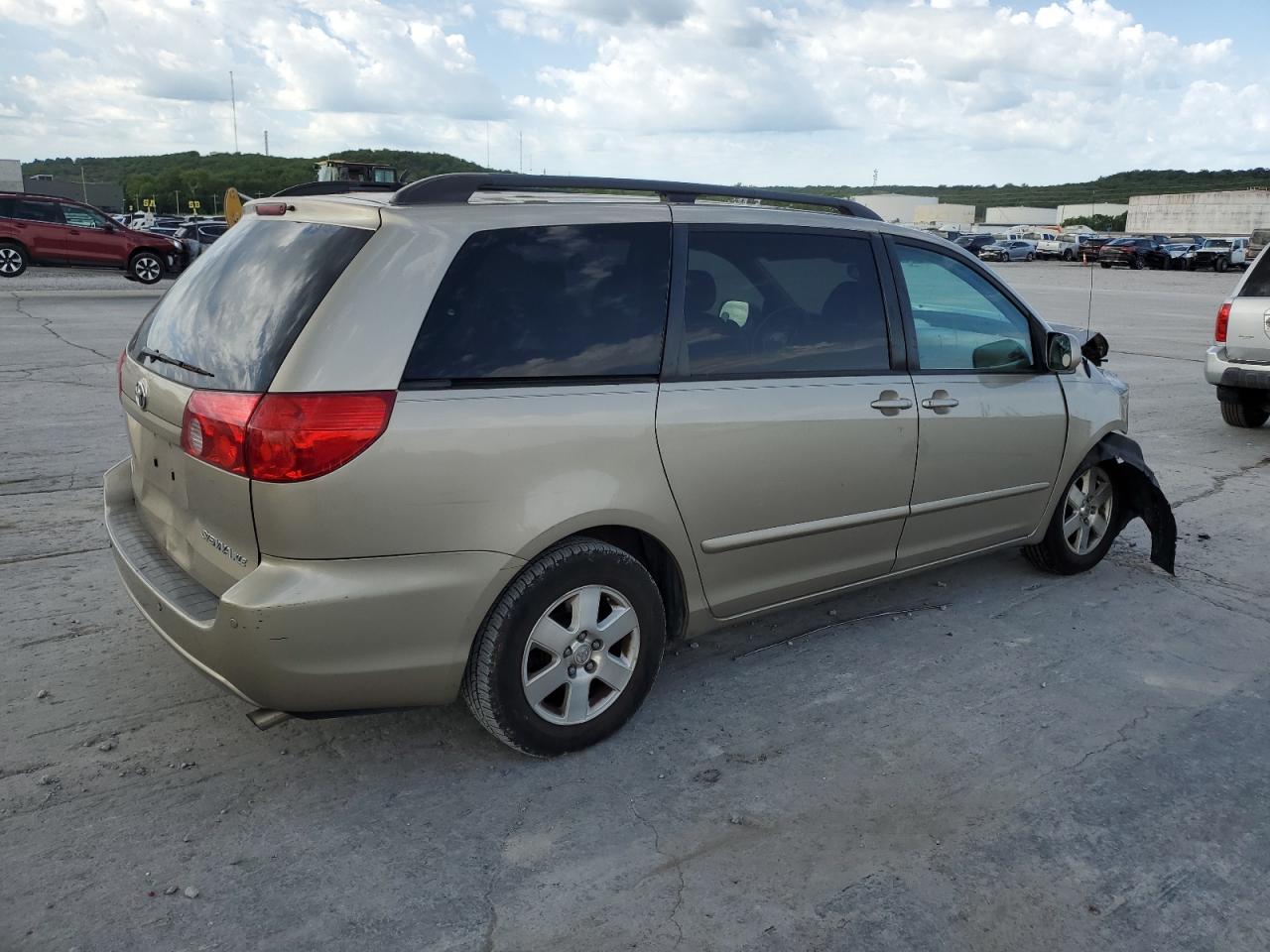 5TDZK22C88S165212 2008 Toyota Sienna Xle