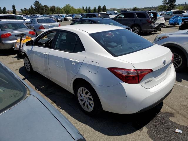 2018 Toyota Corolla L VIN: 5YFBURHE5JP851056 Lot: 54172914