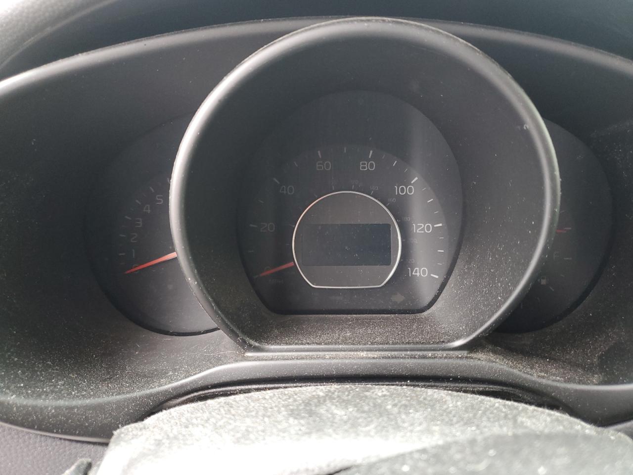 KNDJN2A21G7323637 2016 Kia Soul