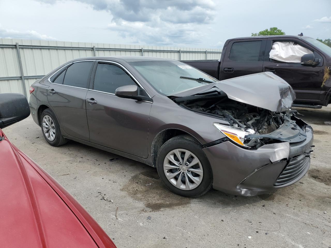 2017 Toyota Camry Le vin: 4T1BF1FK1HU650428