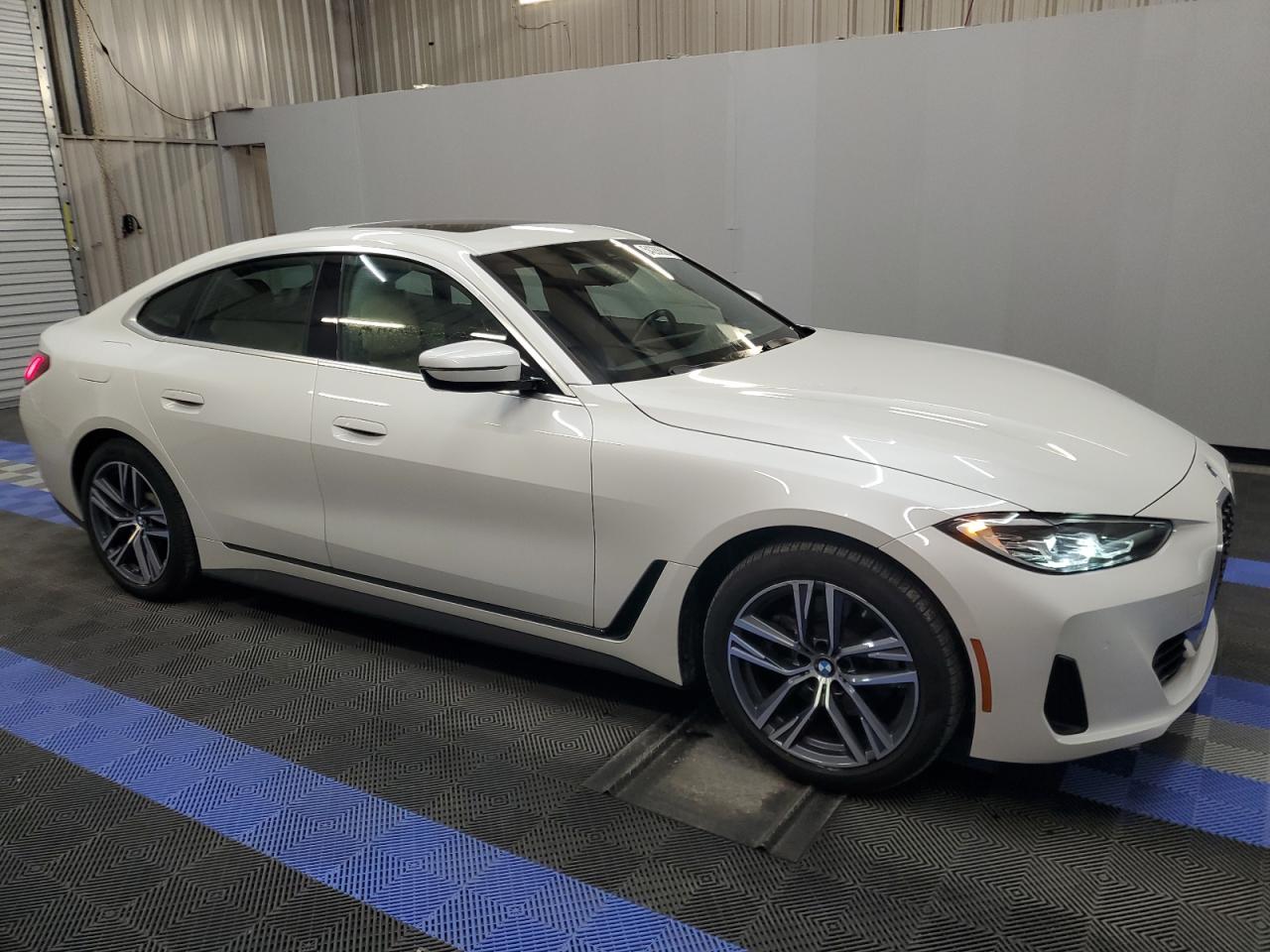 2024 BMW 430I Gran Coupe vin: WBA63AV04RFR33732