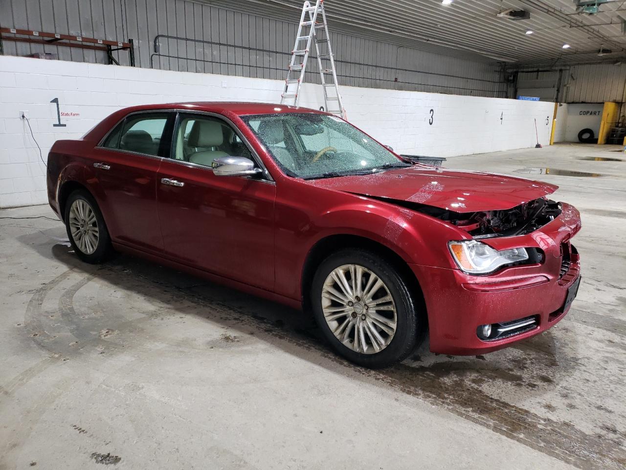 2014 Chrysler 300C vin: 2C3CCAKG6EH125614