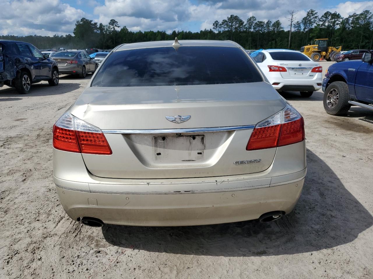 KMHGC4DF9AU072199 2010 Hyundai Genesis 4.6L