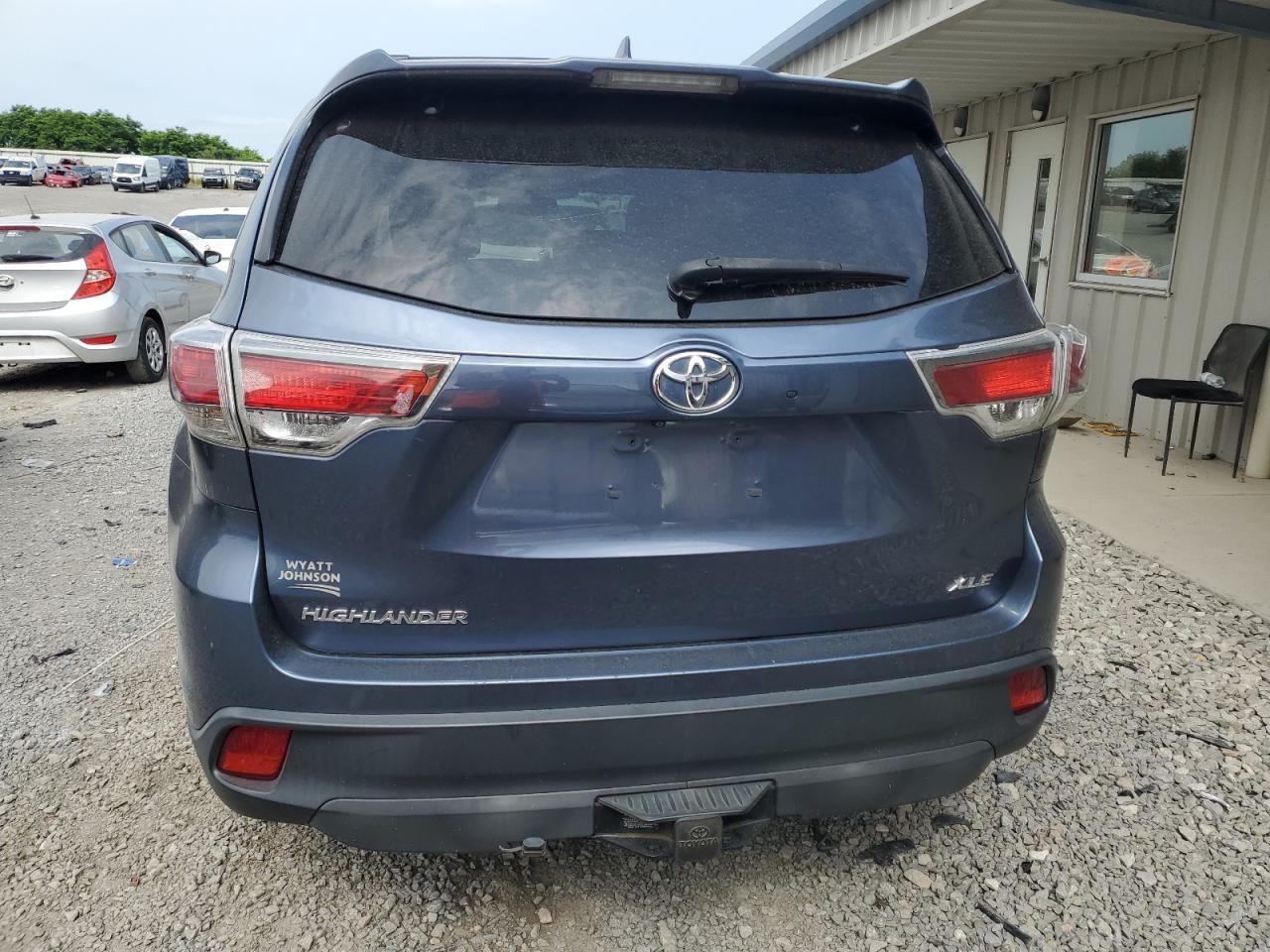5TDKKRFH3FS086155 2015 Toyota Highlander Xle