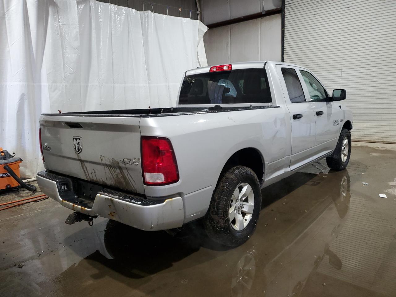 1C6RR7FT2JS218056 2018 Ram 1500 St