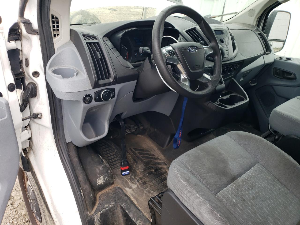 1FTNE1CM2FKA83312 2015 Ford Transit T-150