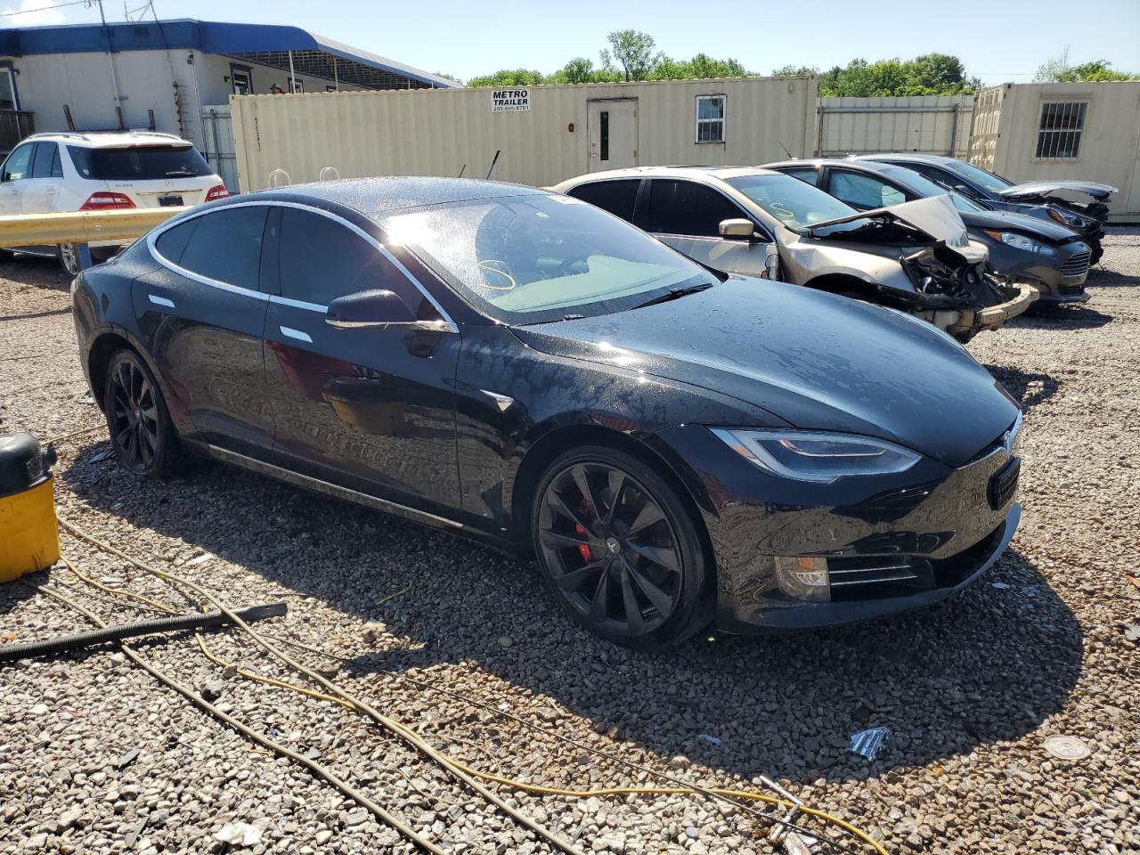 5YJSA1E44LF370431 2020 Tesla Model S